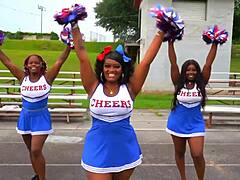 Horny Ebony Cheerleaders - Cheerleaders FREE SEX VIDEOS - TUBEV.SEX